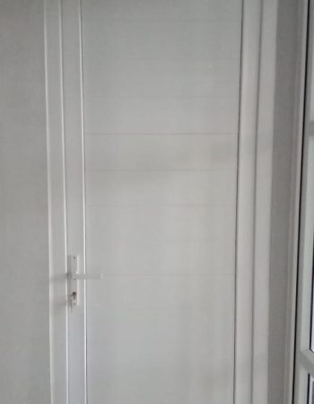 Pintu UPVC